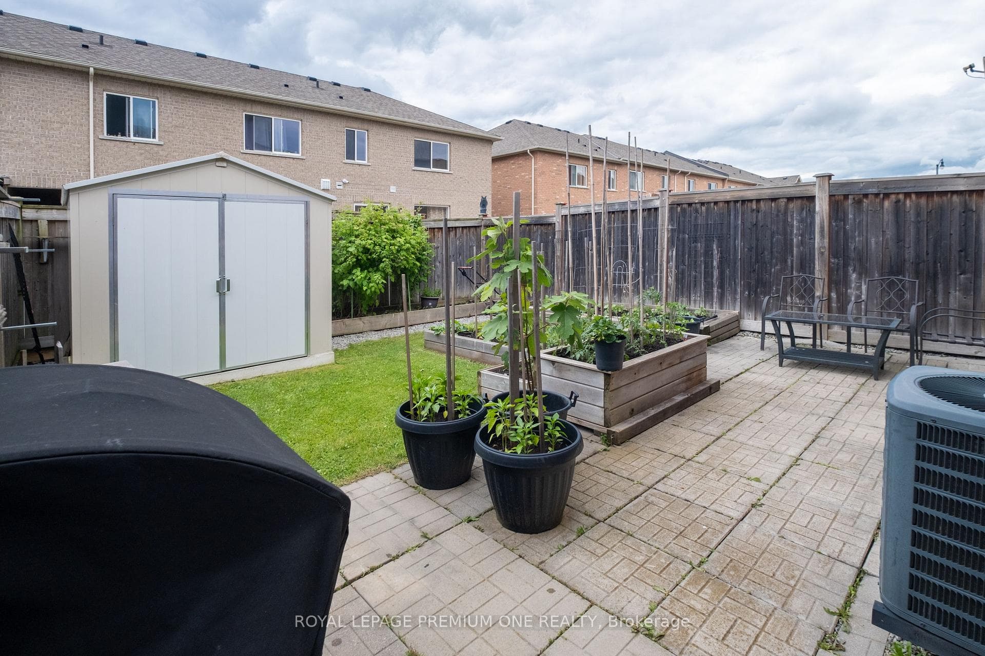 24 Nutwood Way photo 36