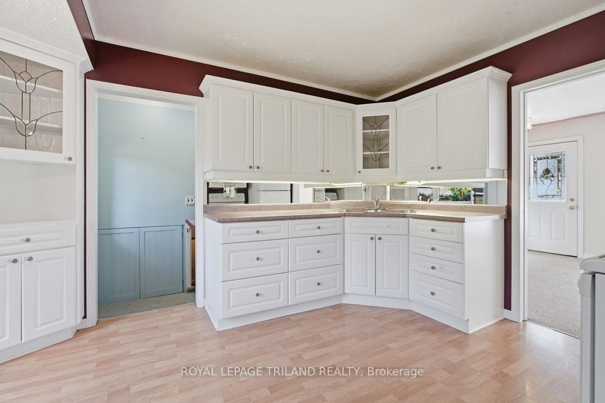 Main Floor: Beautiful White Kitchen