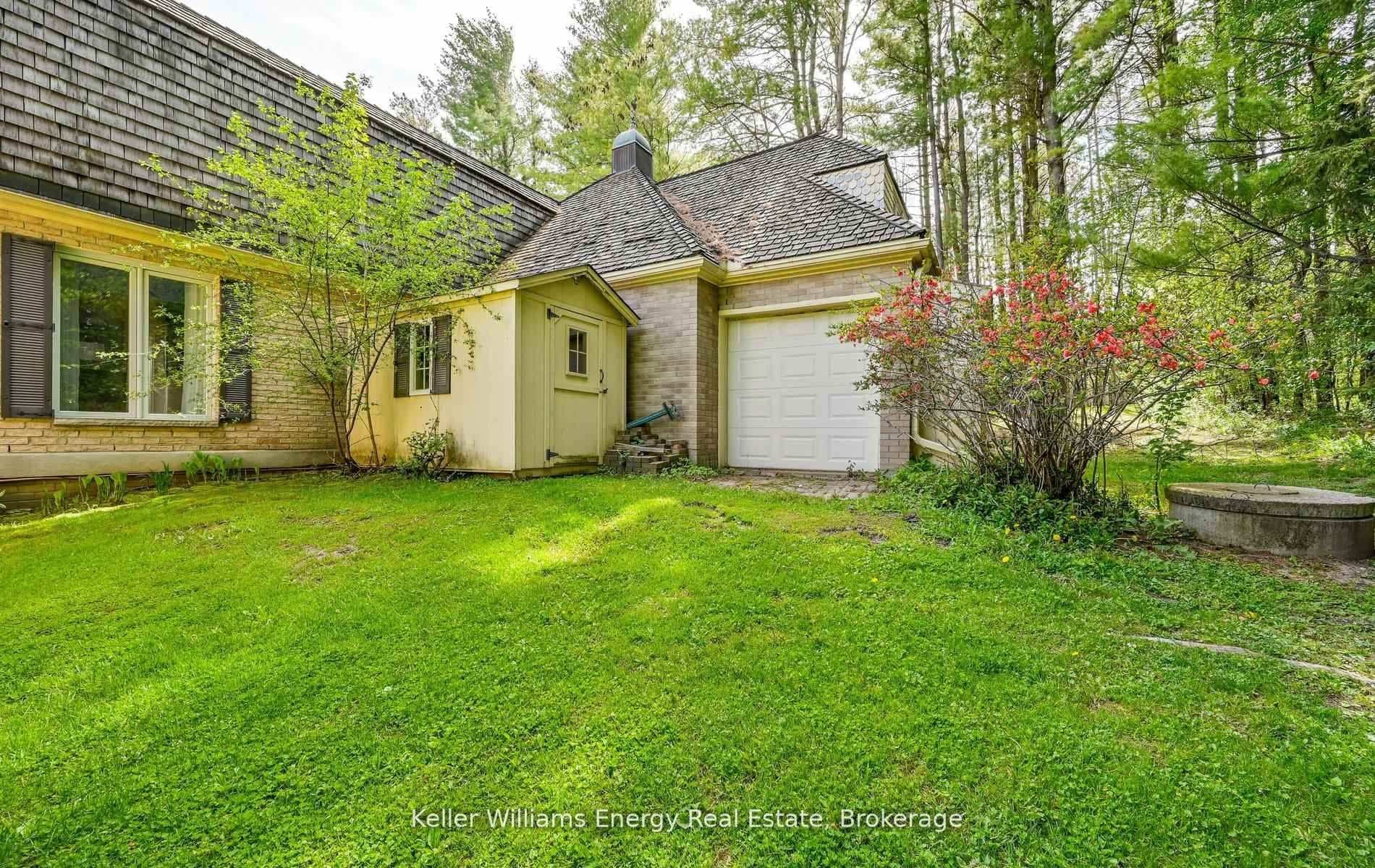 7925 Cedarbrook Trail photo 44