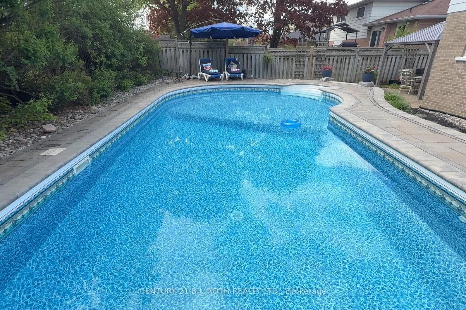 Newer gas heater, pump and pool liner