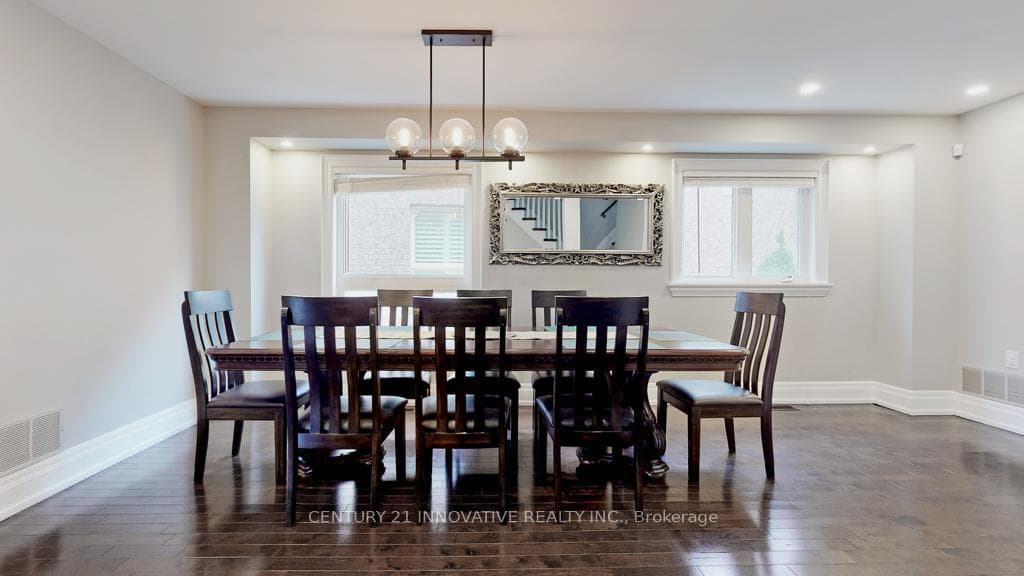 1091 Laurier Avenue photo 13
