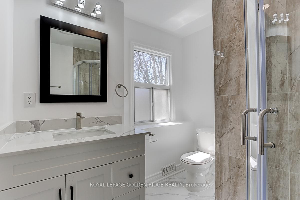 21 Lyndale Drive photo 36