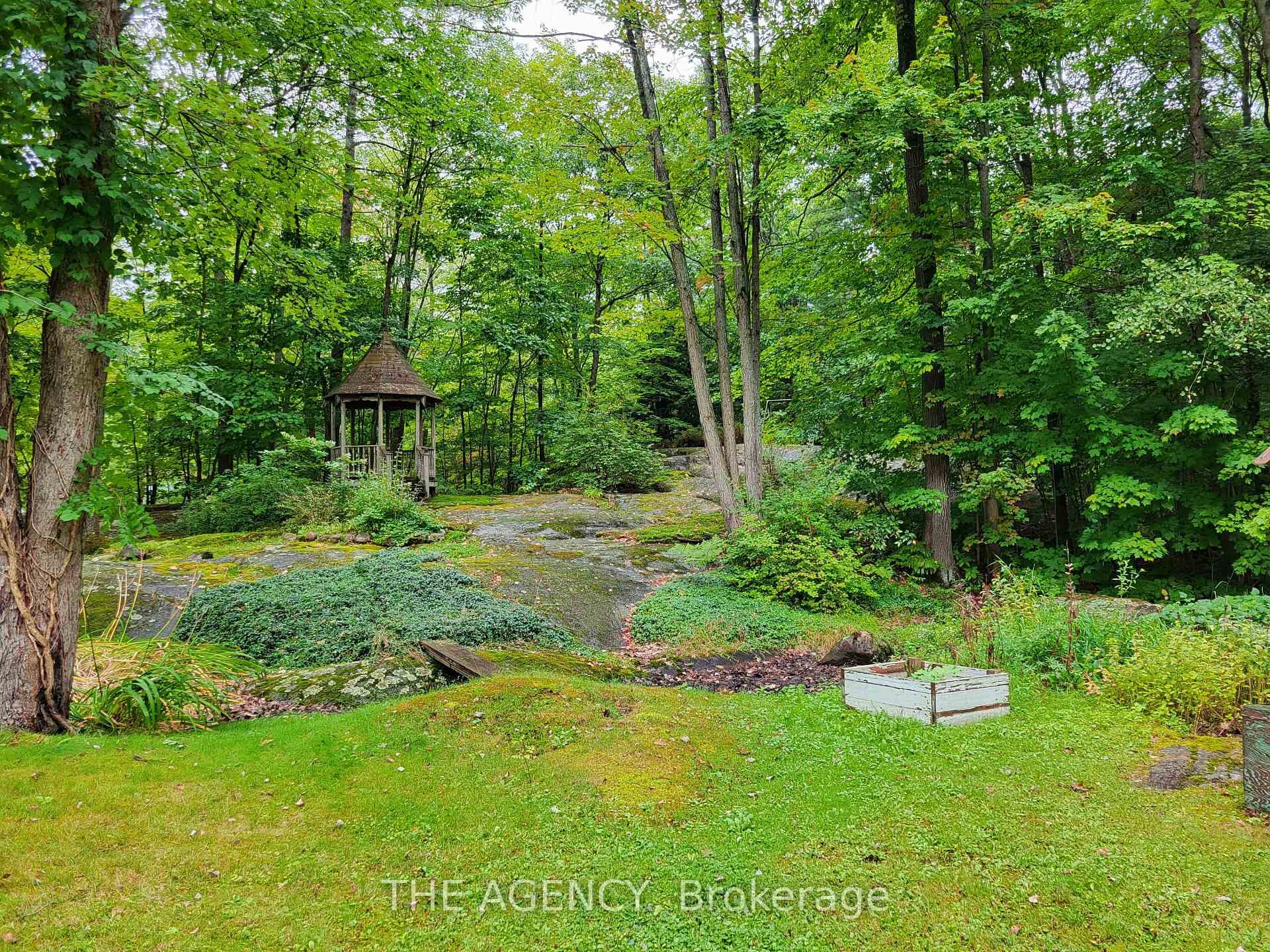 1017 North Kahshe Lake Road photo 17