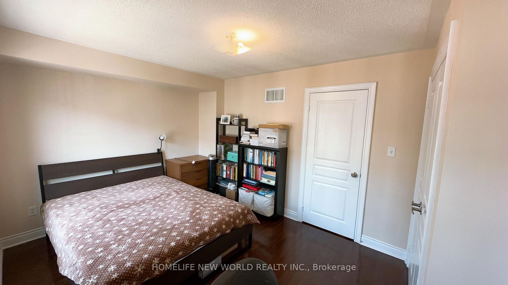 31 Routliffe Lane photo 16