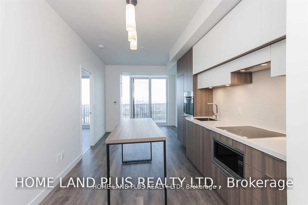8 Eglinton Avenue Unit 5512 photo 14