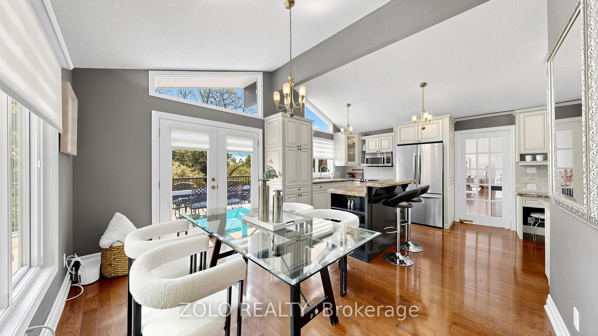 41 Meadowcliffe Drive photo 13