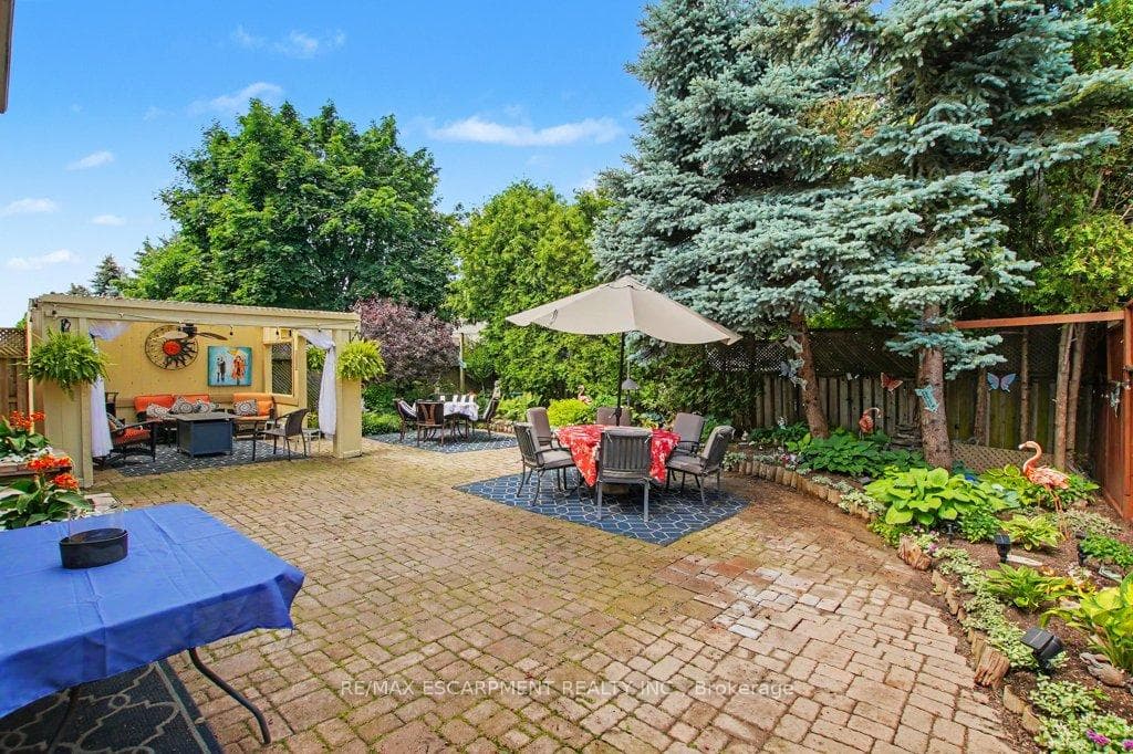 6 Theodore Drive photo 33