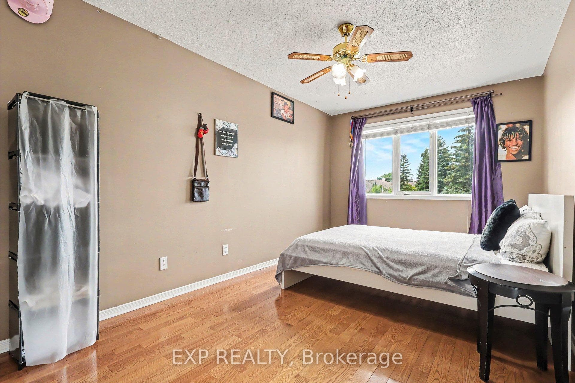 86 Scarlet Court photo 15