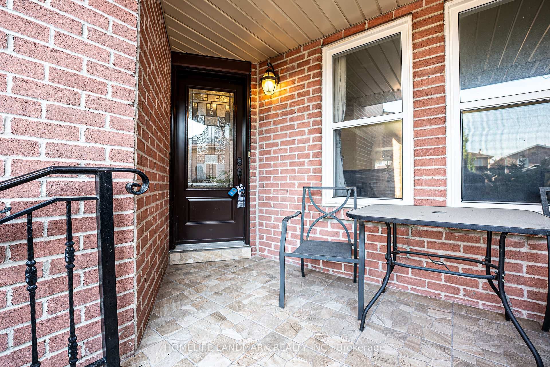 258 Brickstone Circle photo 4