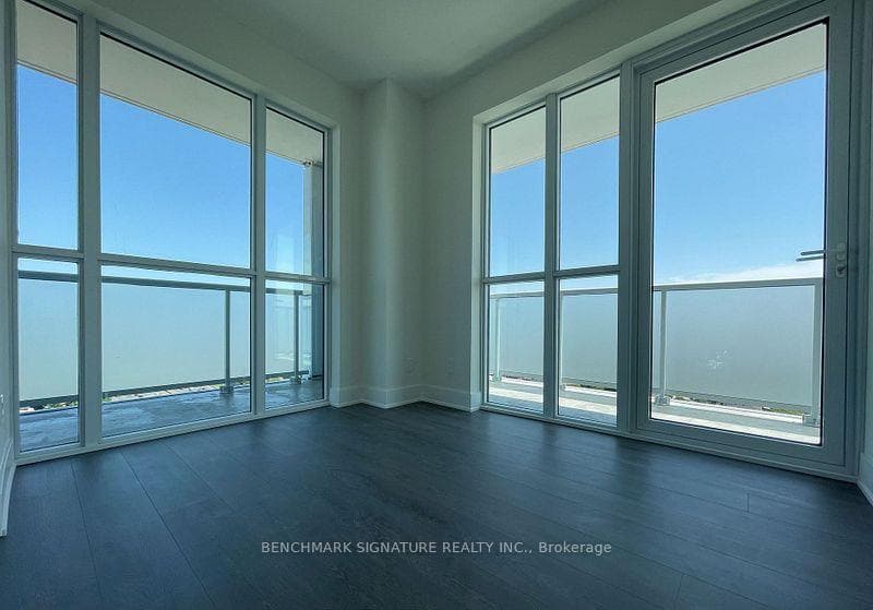 188 Fairview Mall Drive Unit 2207 photo 6
