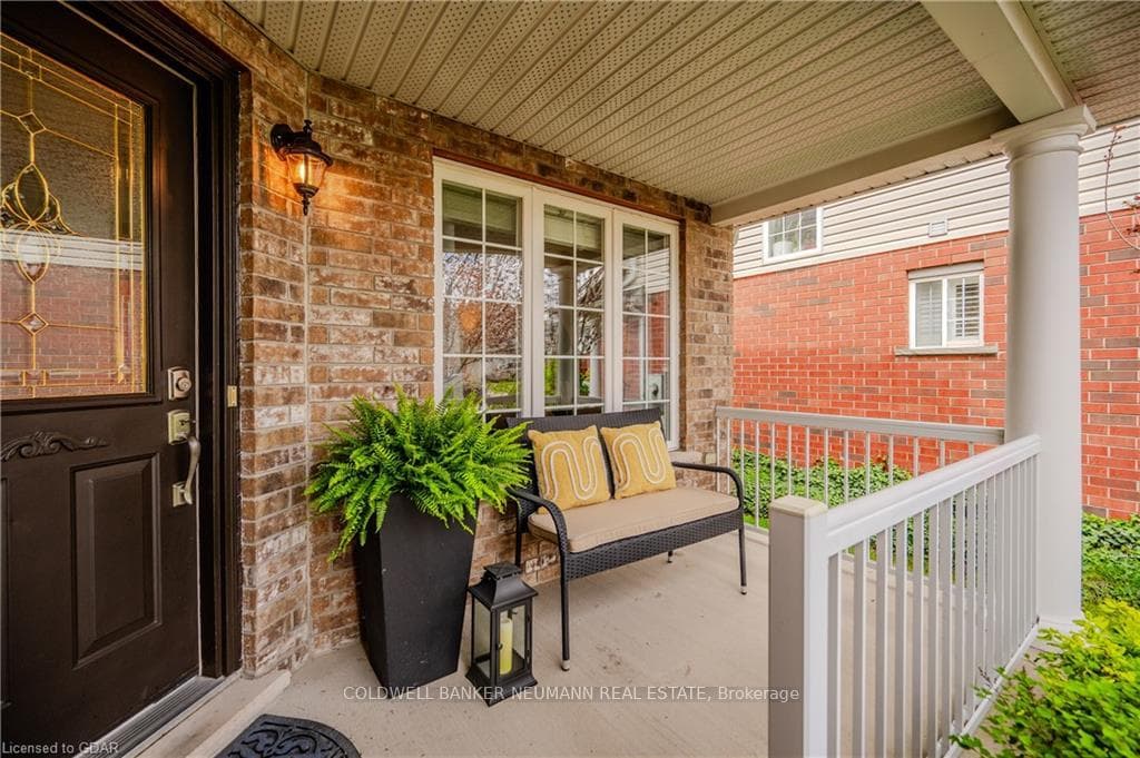 238 Farley Drive photo 4