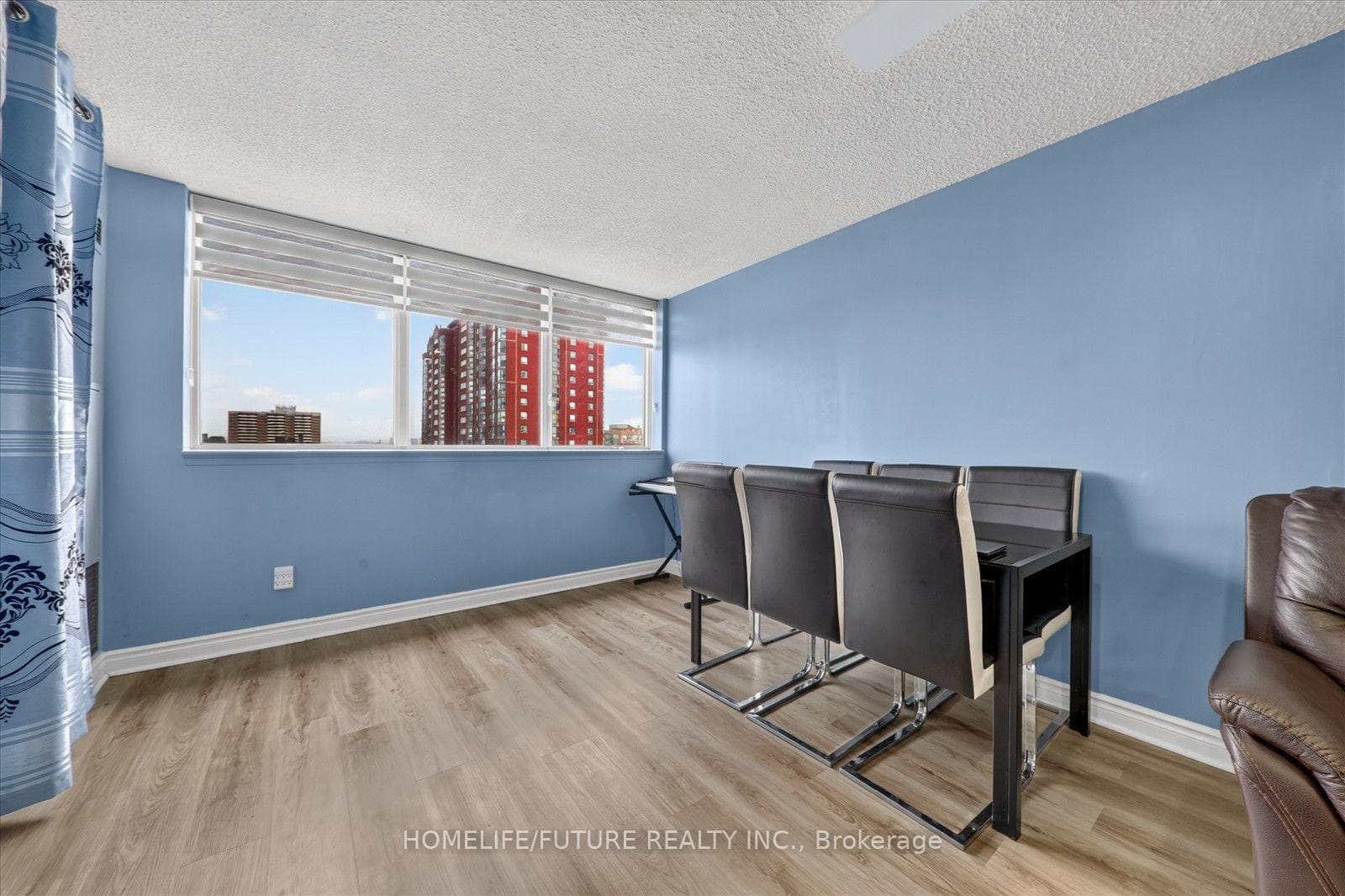 2460 Eglinton Avenue Unit 708 photo 11