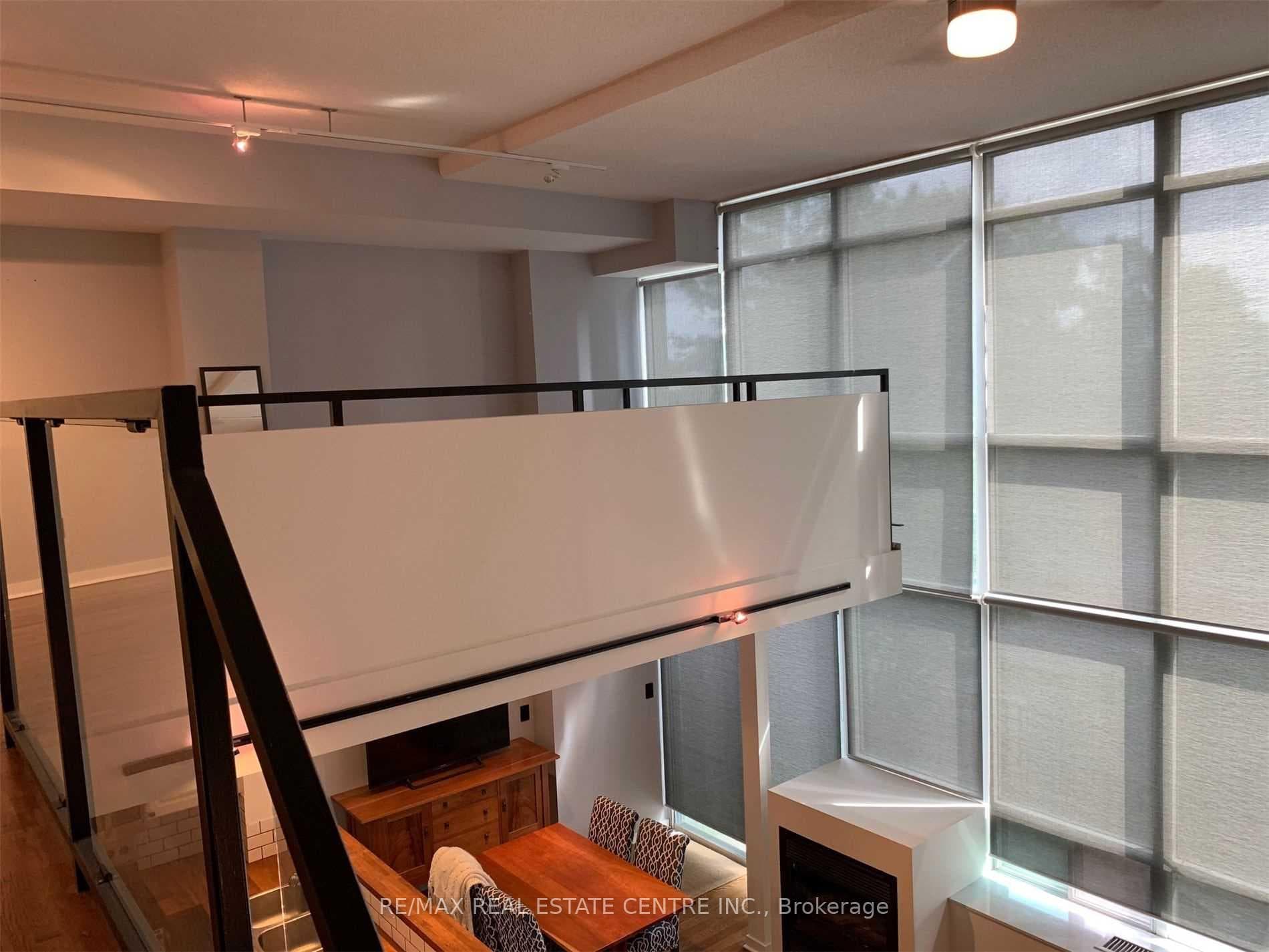 300 Manitoba Street Unit 102 photo 11