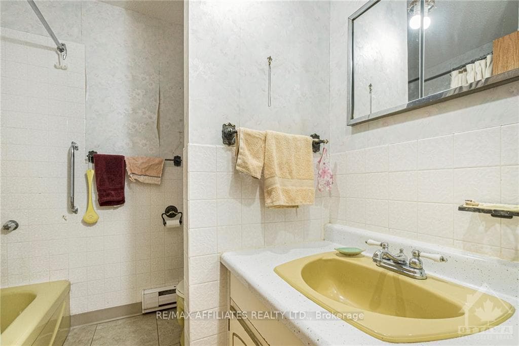 219 CARSS Avenue photo 18