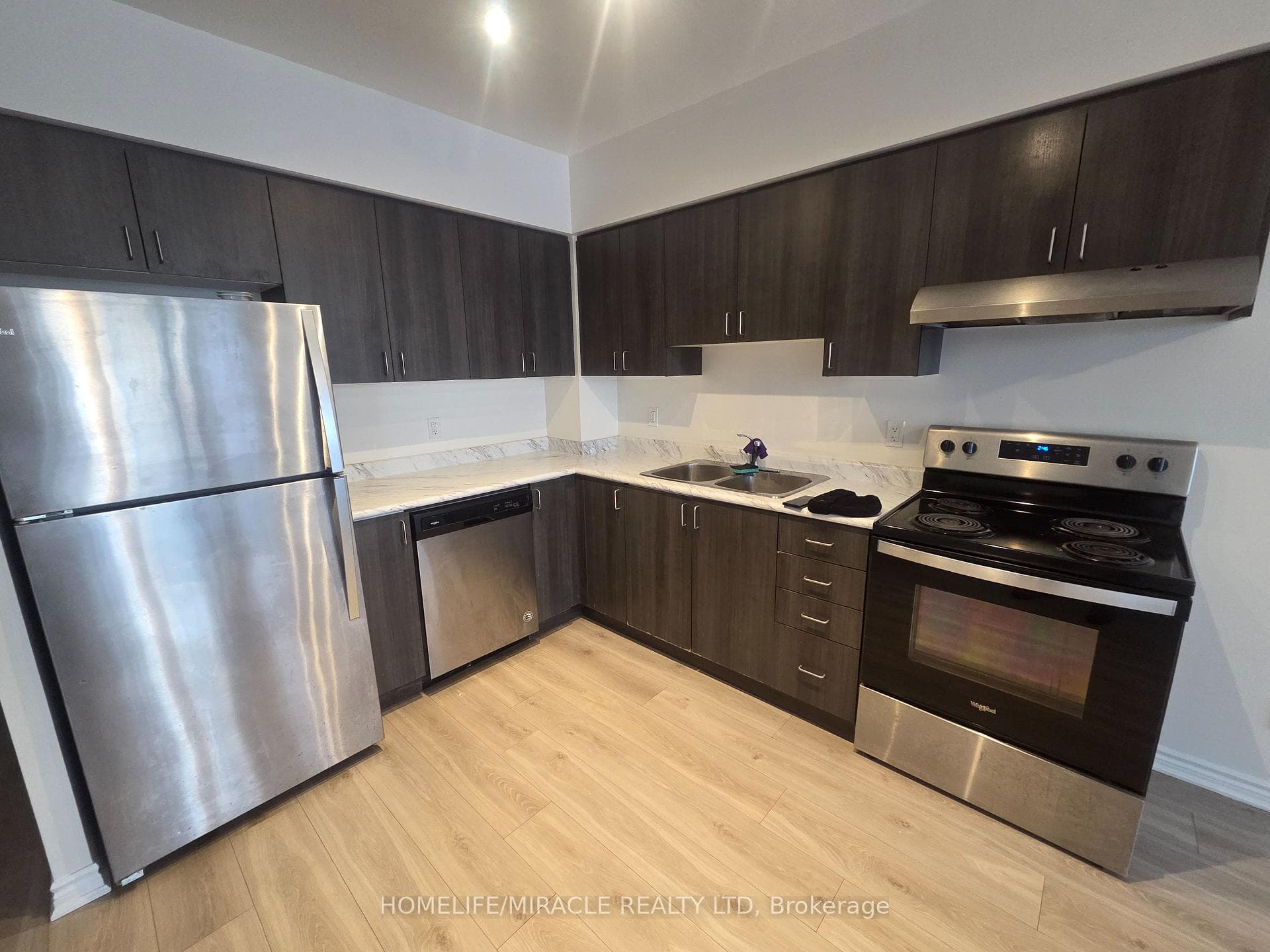 1 FALAISE Road Unit 421 photo 11