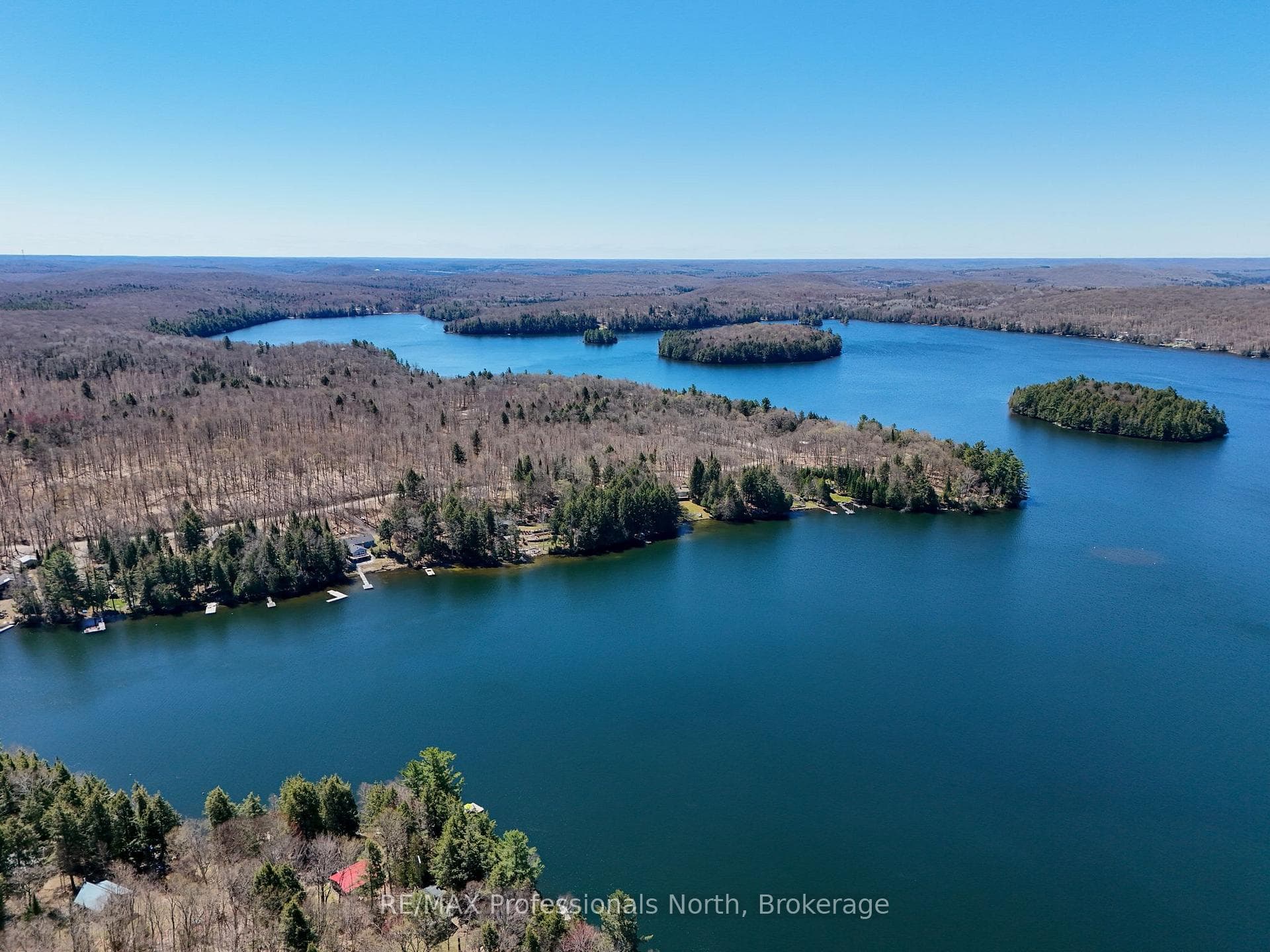 636 Skyline Drive photo 11