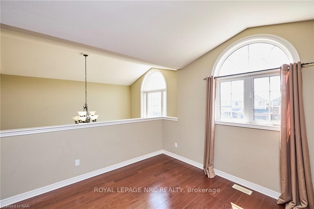 58 Carlisle Drive photo 25