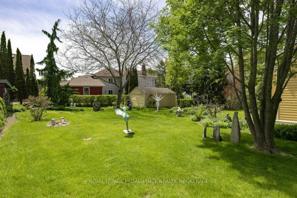 10 Drummond Street photo 37