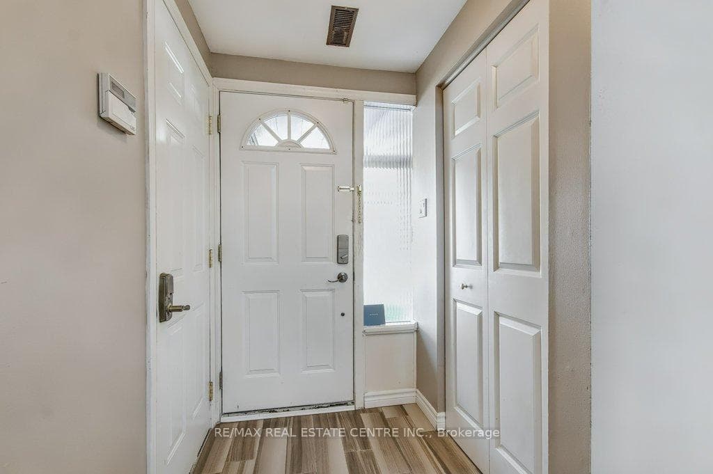 230 Blair Road Unit 7 photo 7