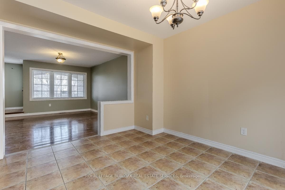 2320 Parkhaven Boulevard Unit 6 photo 13