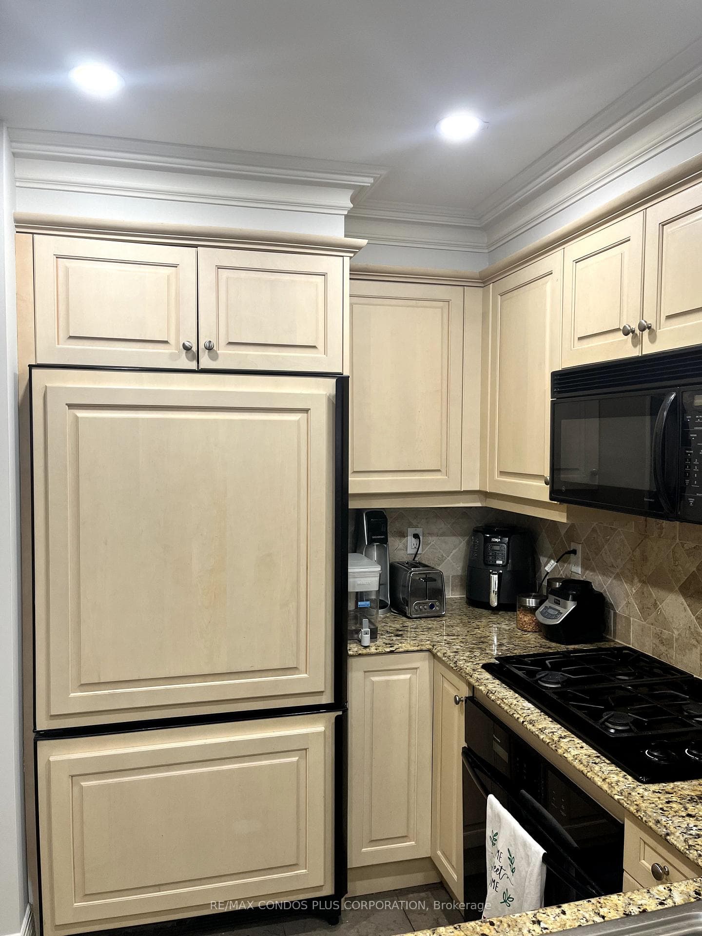 33 Delisle Avenue Unit 904 photo 3