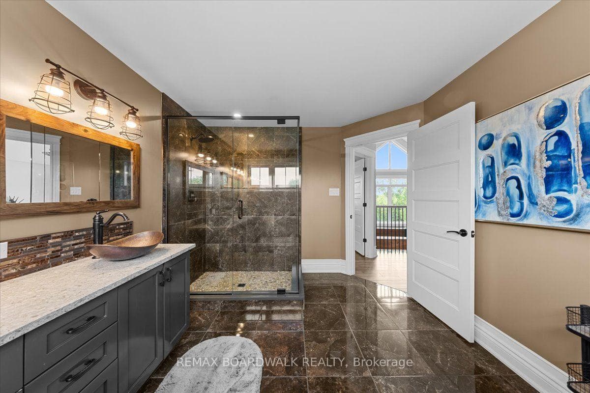 225 HILLCREST Drive photo 30