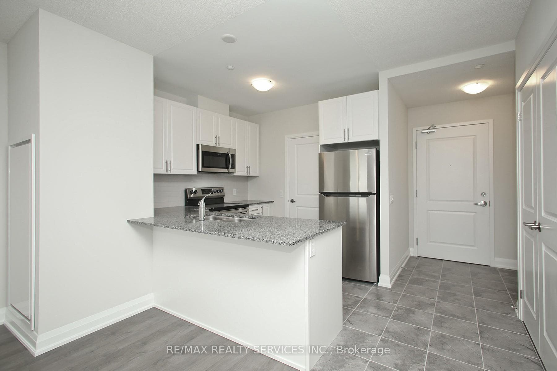 5917 Main Street Unit 510 photo 2