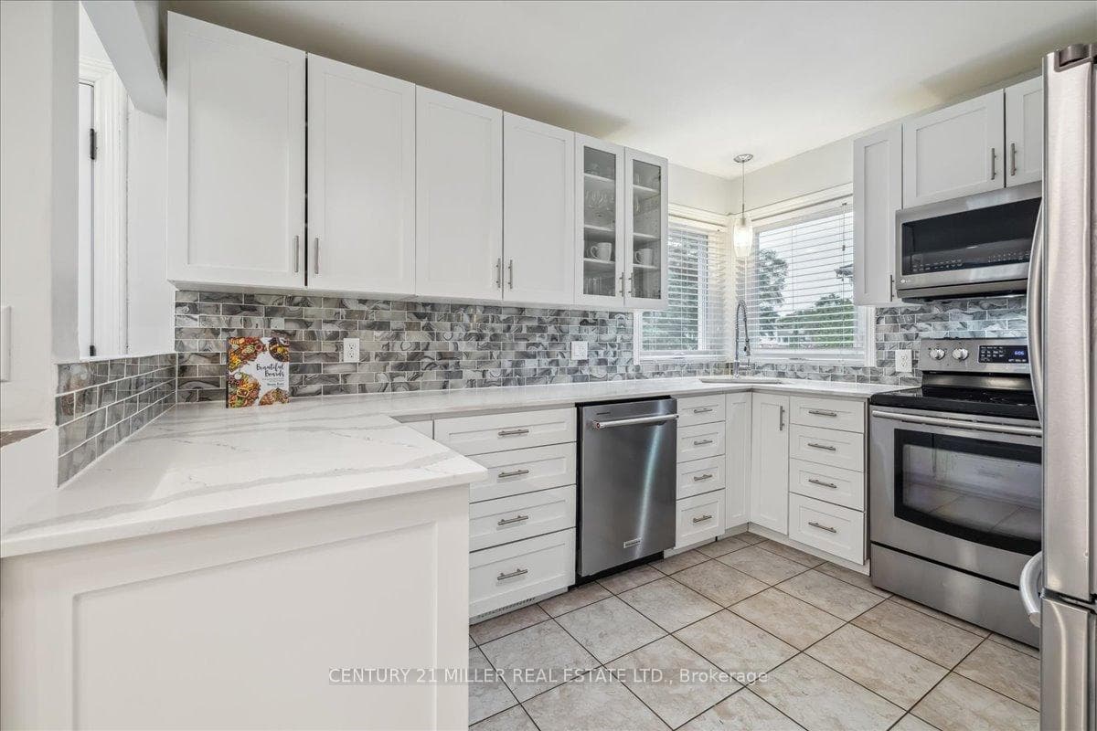 1311 Tyrrell Road photo 12