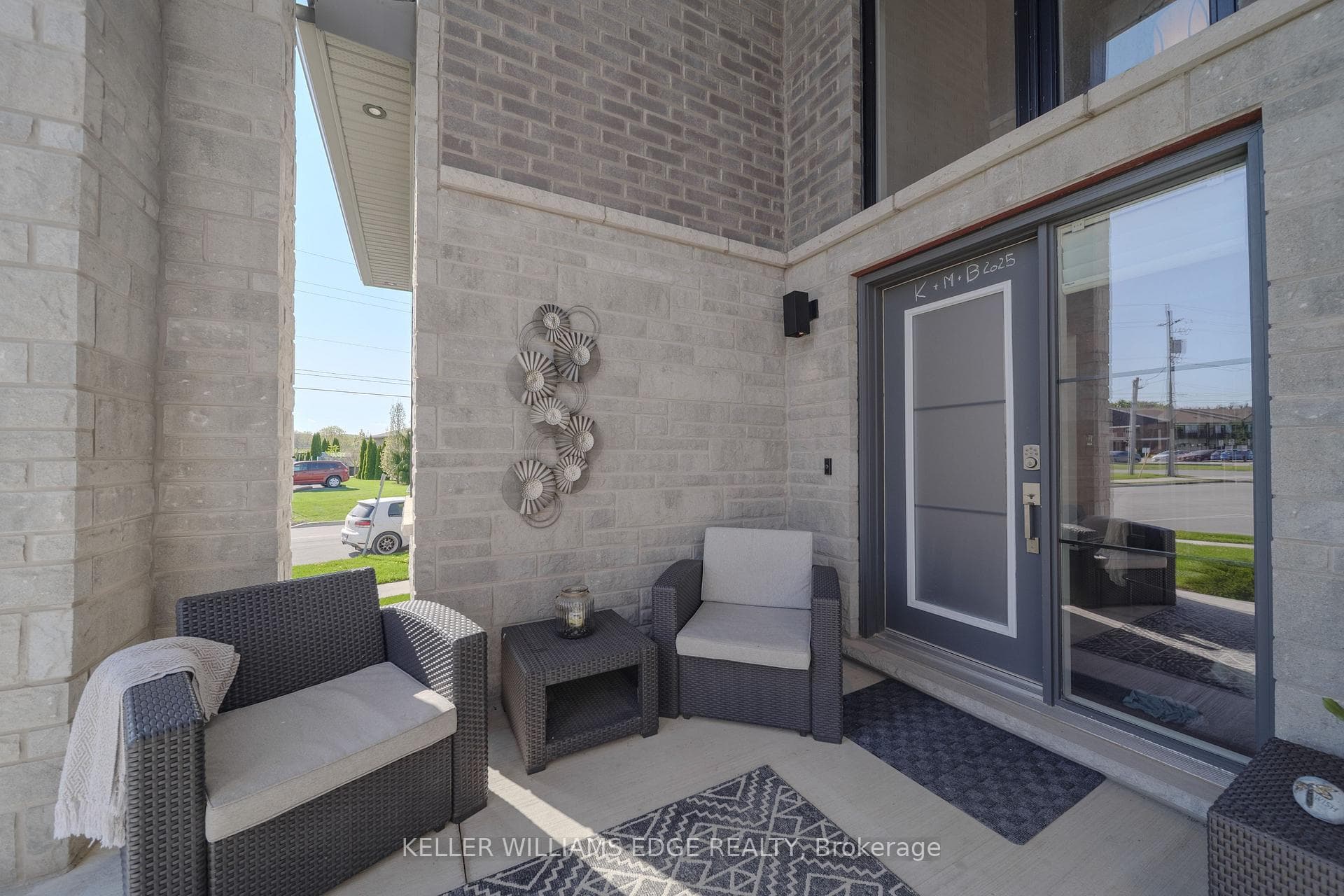 5115 Rose Avenue photo 9