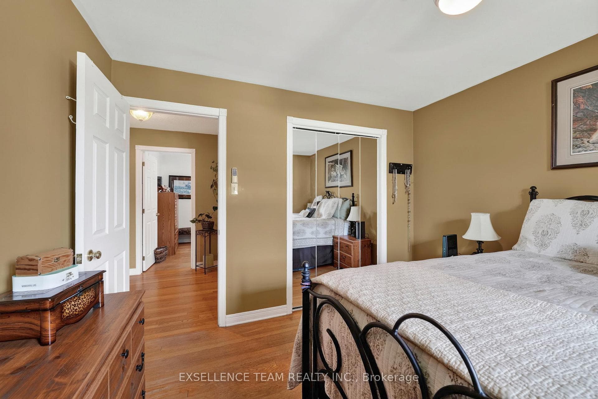 1120 Lasalle Road photo 21