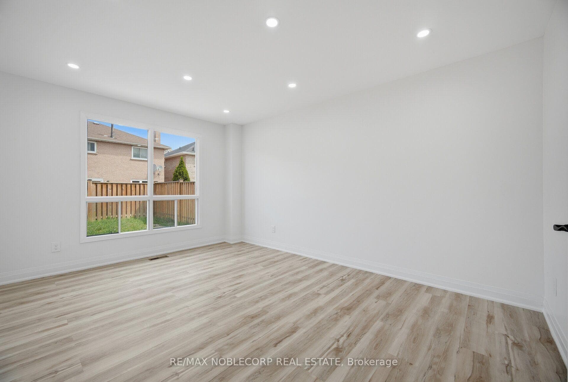 66 Cinrickbar Drive photo 13