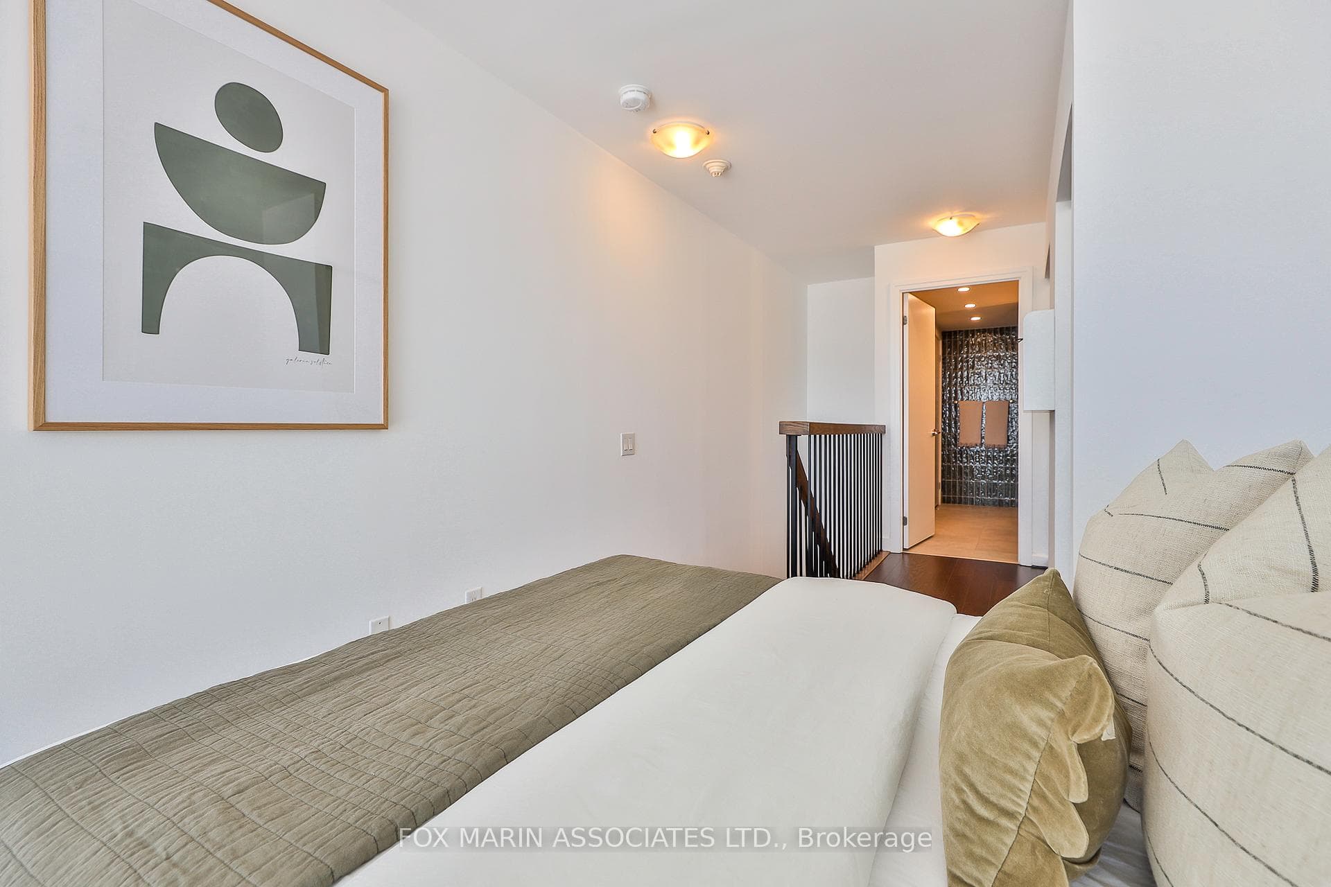 5 Hanna Avenue Unit 721 photo 30