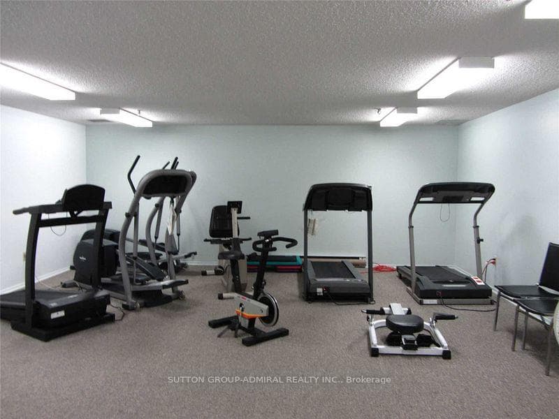40 William Roe Boulevard Unit 810 photo 28
