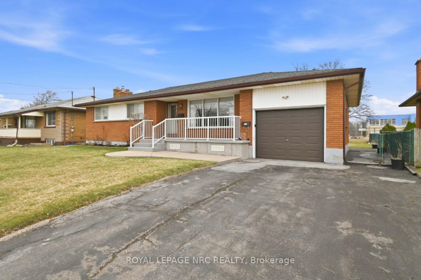 122 Wellington Street photo 3