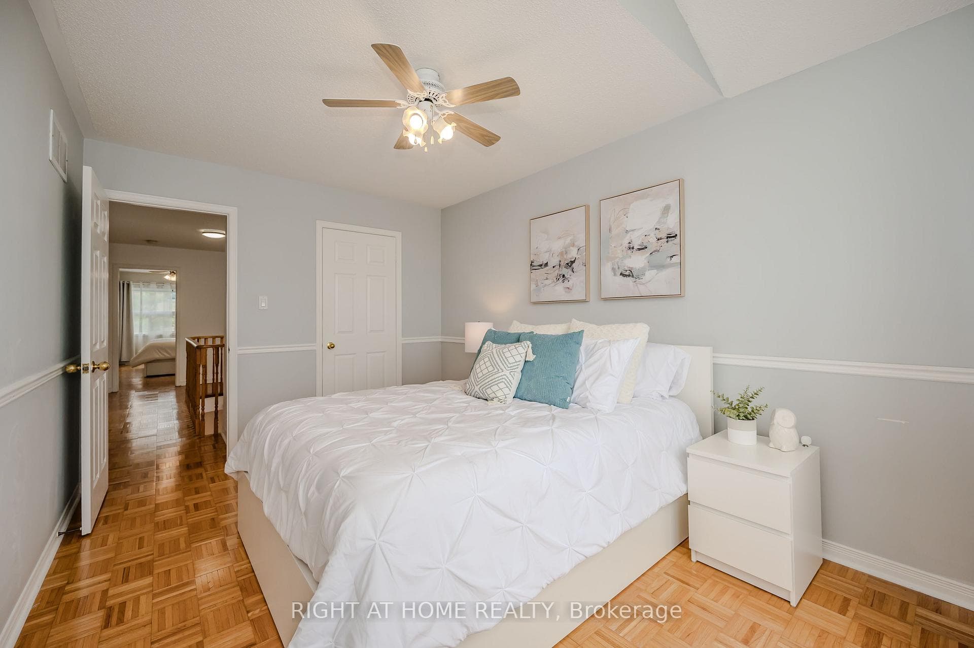 81 Ronan Crescent photo 24