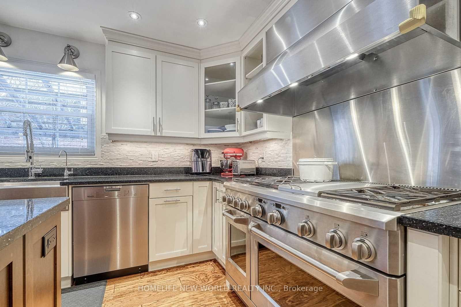 47 Hedgewood Drive photo 9