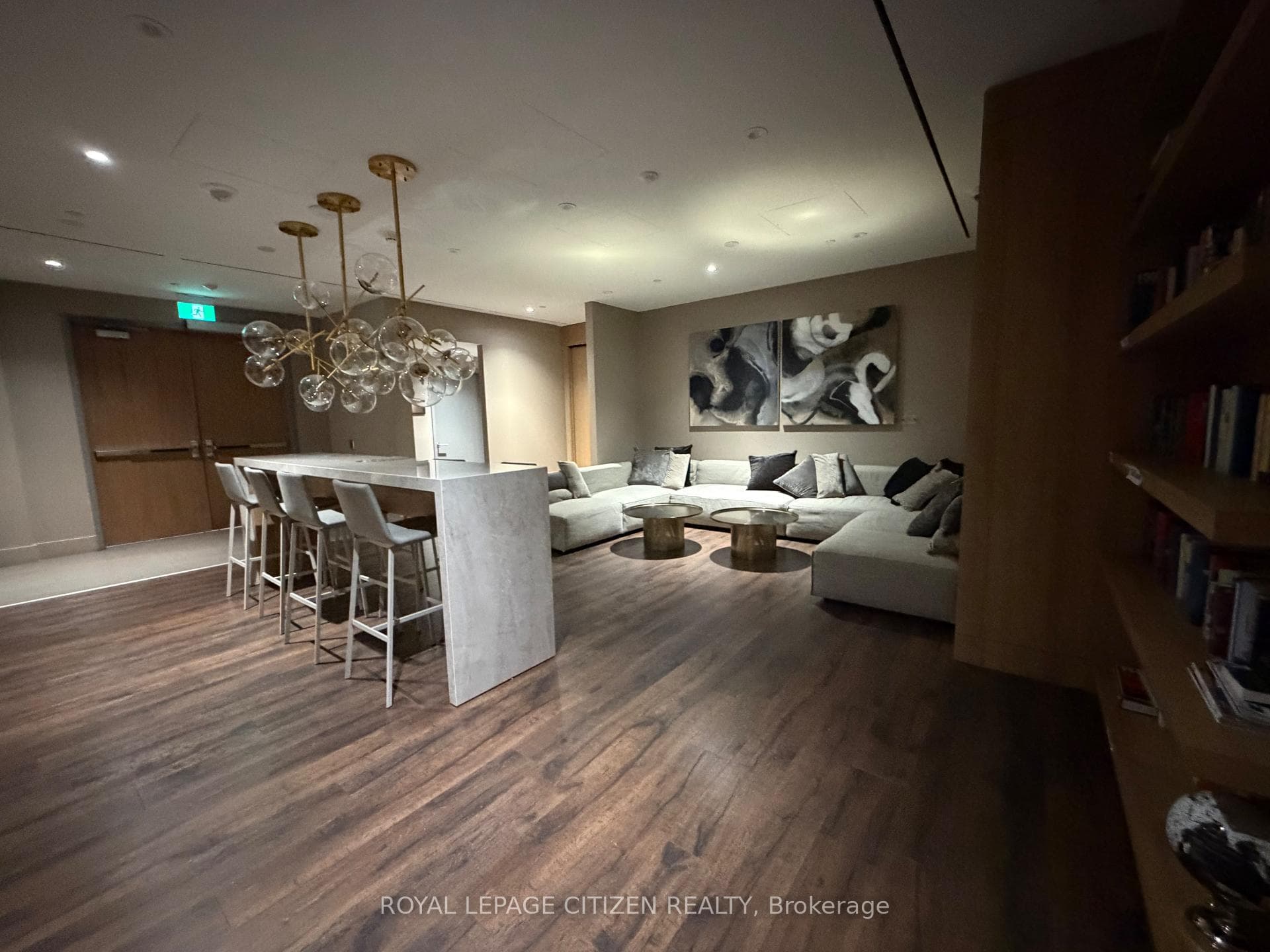 21 Park Street Unit 606 photo 9