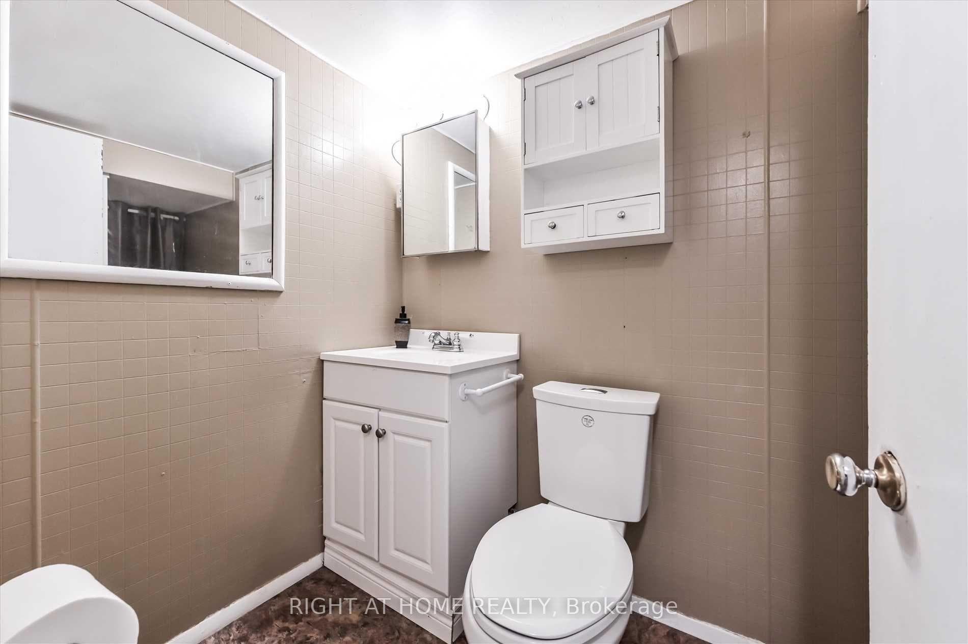1141 Flagship Drive photo 14