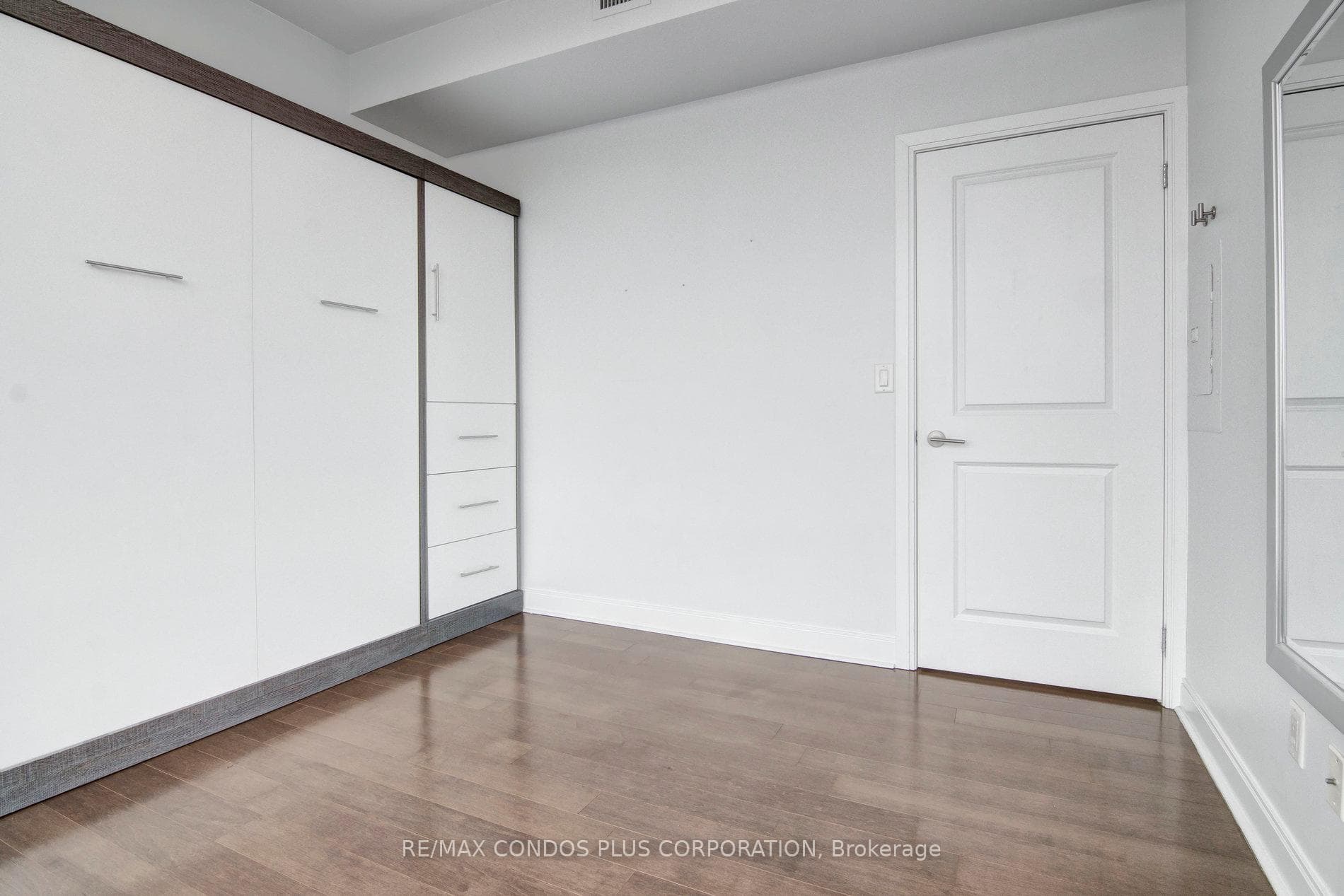 2nd Bedroom with Murphy Bed