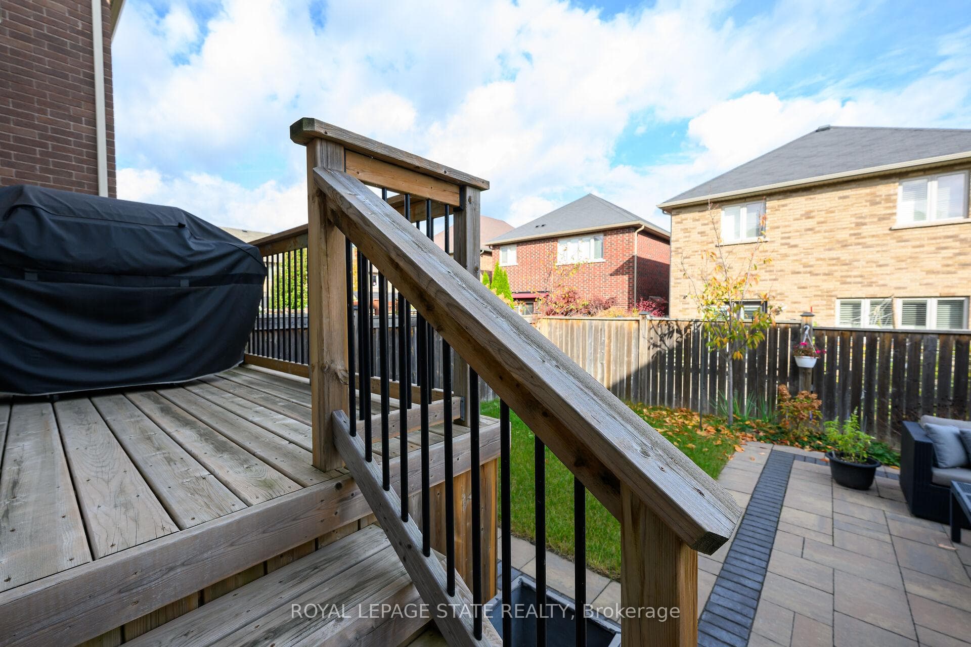 23 Edgeview Drive photo 31