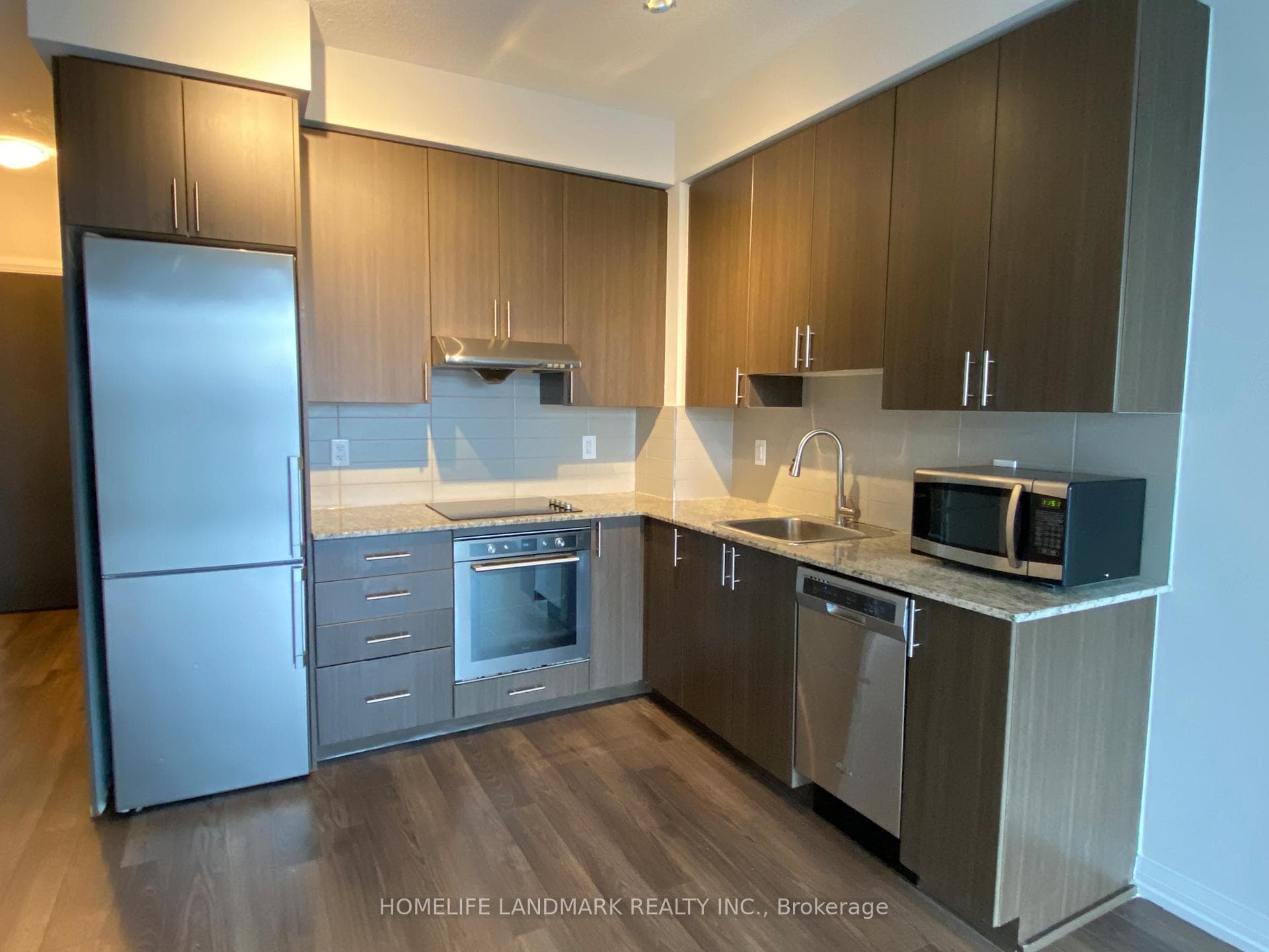 55 Ann O'reilly Road Unit 610 photo 4