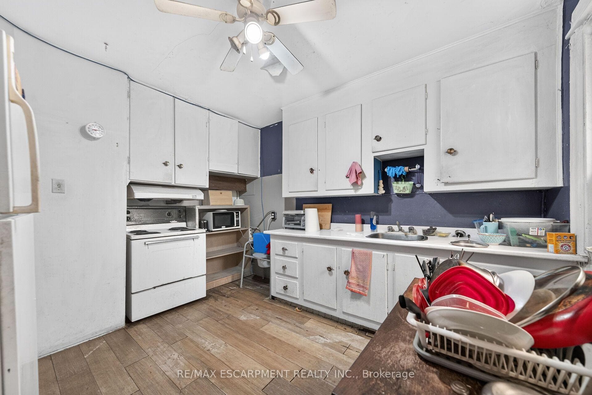 817 King Street photo 14