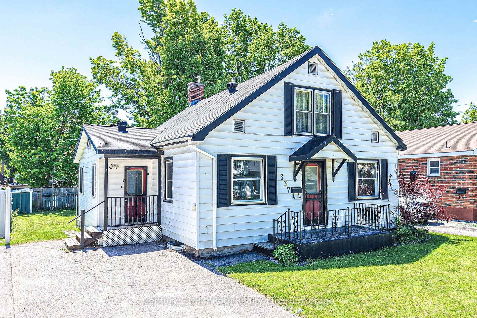 337 Colborne Street photo 2