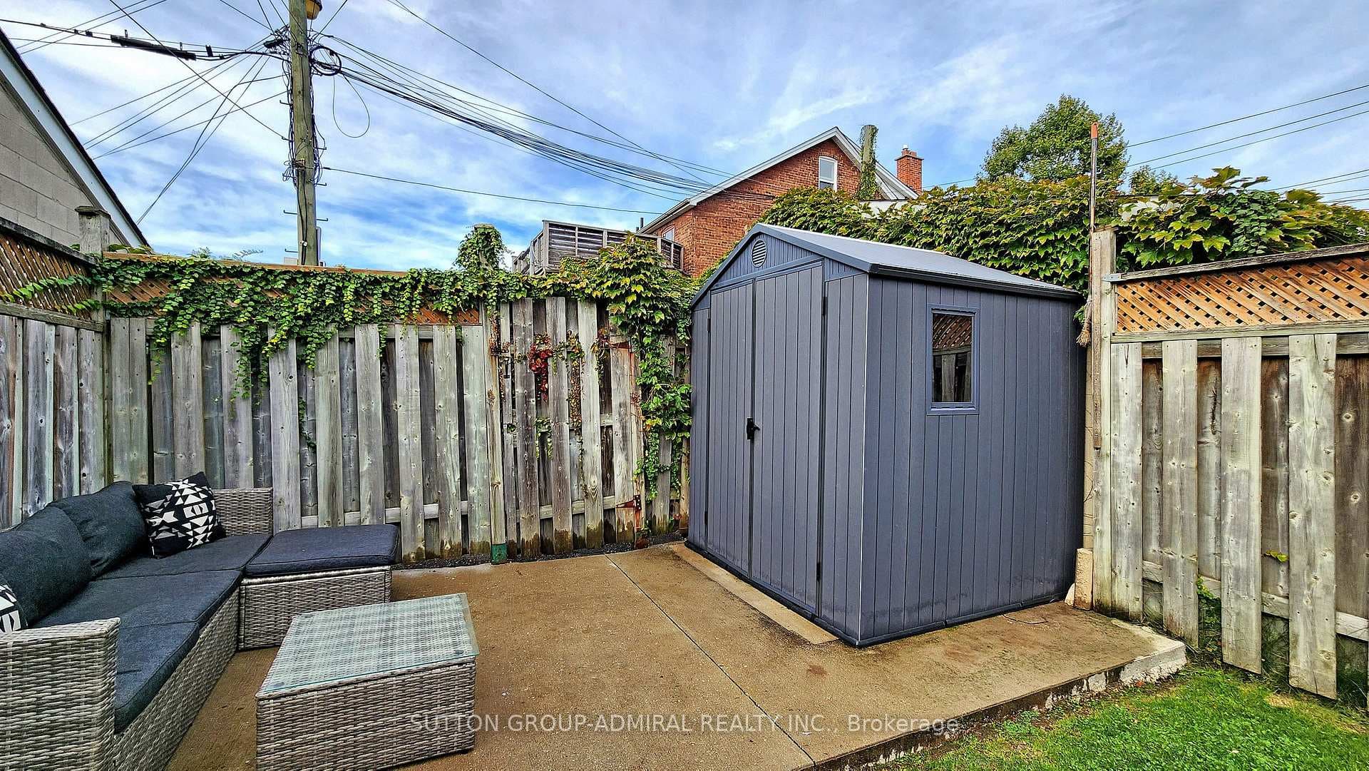 112 Ascot Avenue photo 39