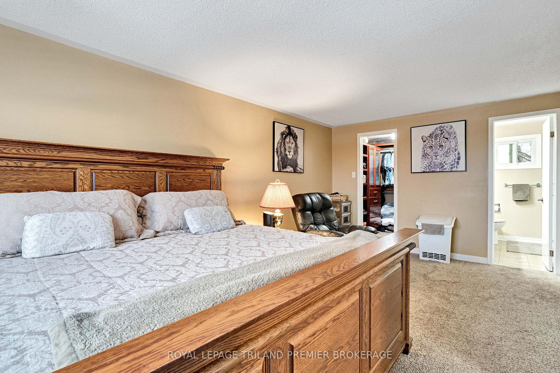 26 Sloane Crescent photo 19