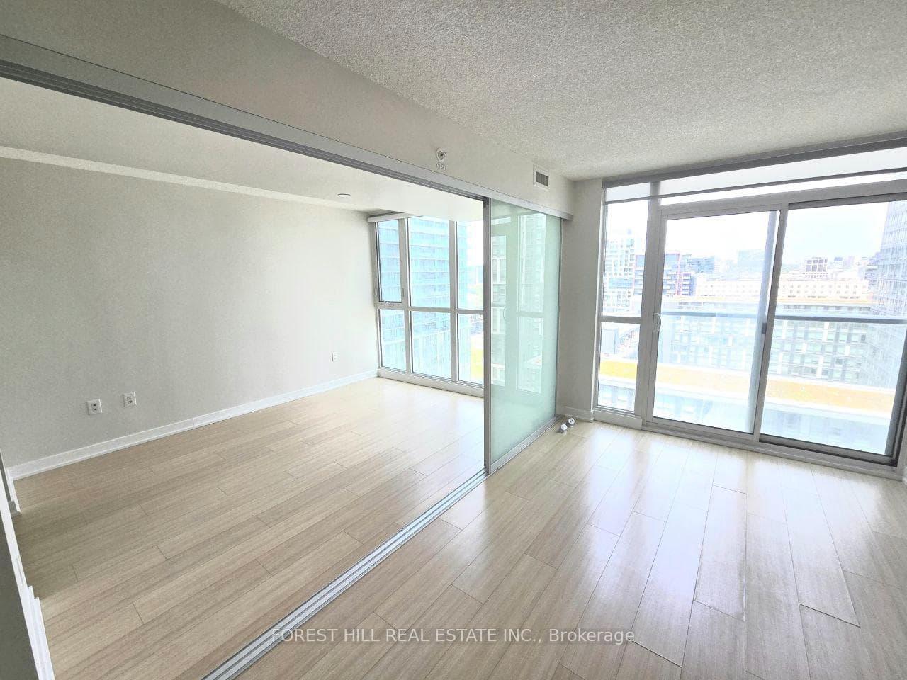 85 Queens Wharf Road Unit 1611 photo 21