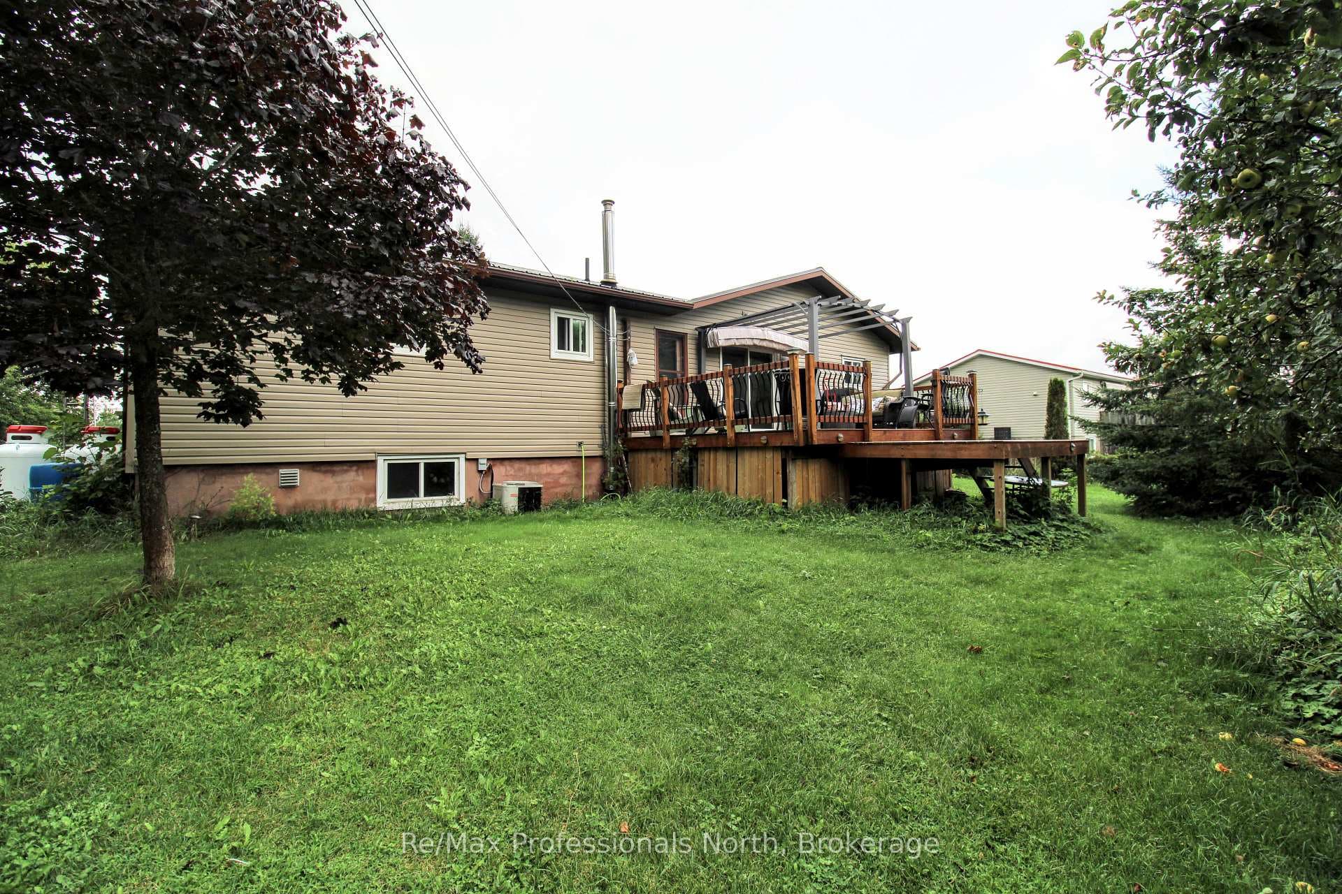 1800 Kirkfield Road photo 14
