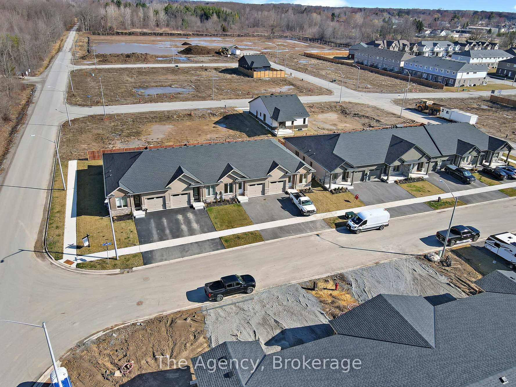 15 Austin Drive photo 26