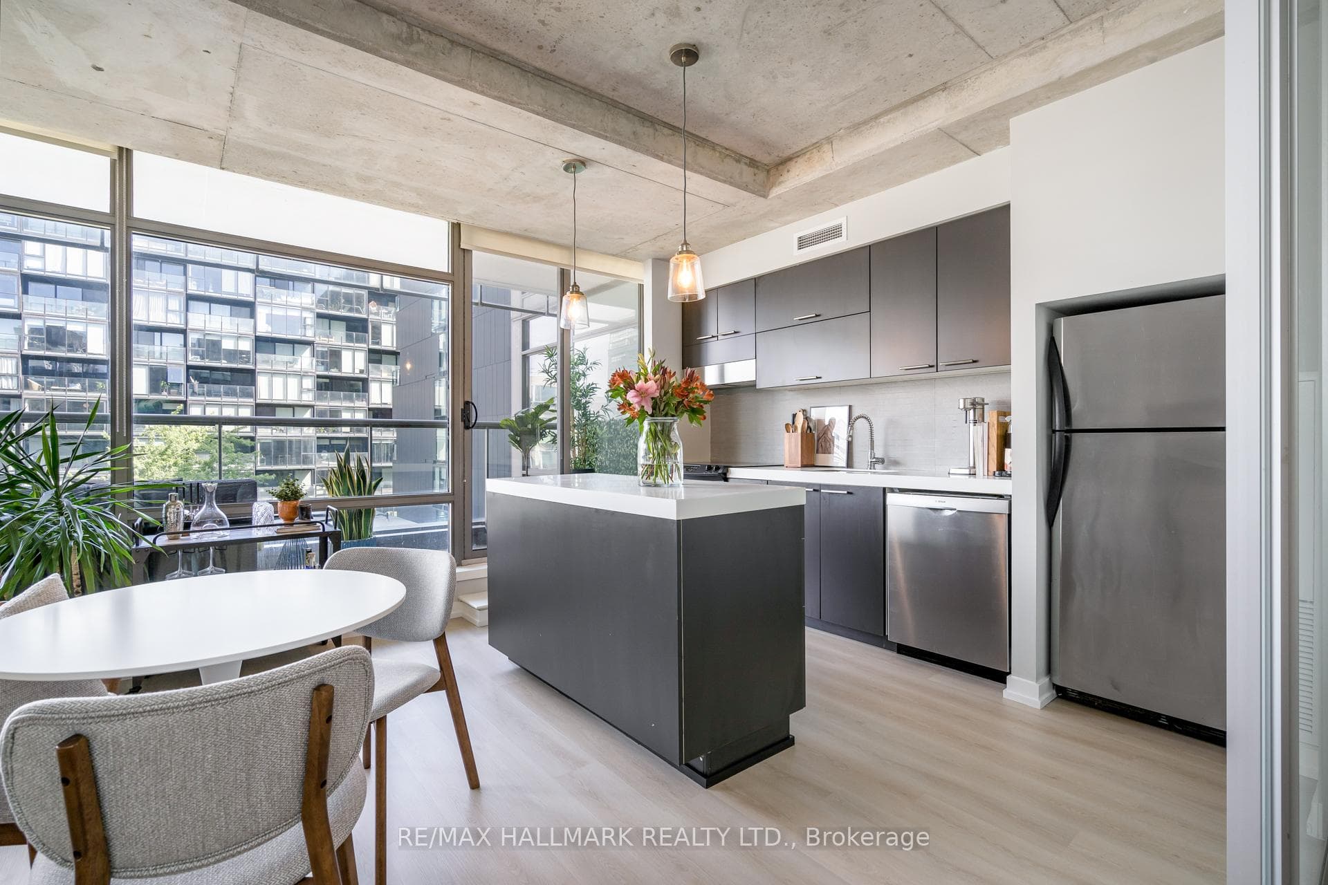 55 Stewart Street Unit 712 photo 18