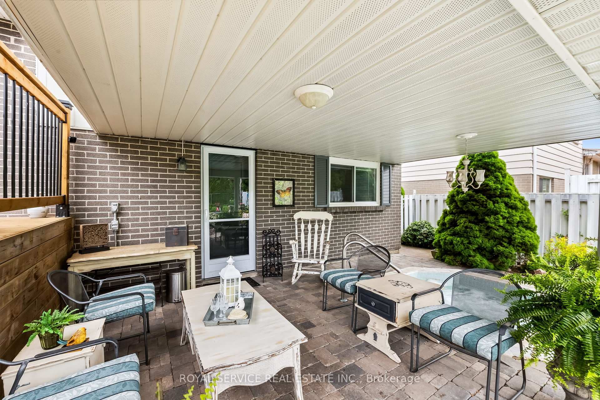 95 Gregory Road photo 32